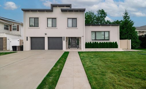 House in Valley Stream, New York, United States 1