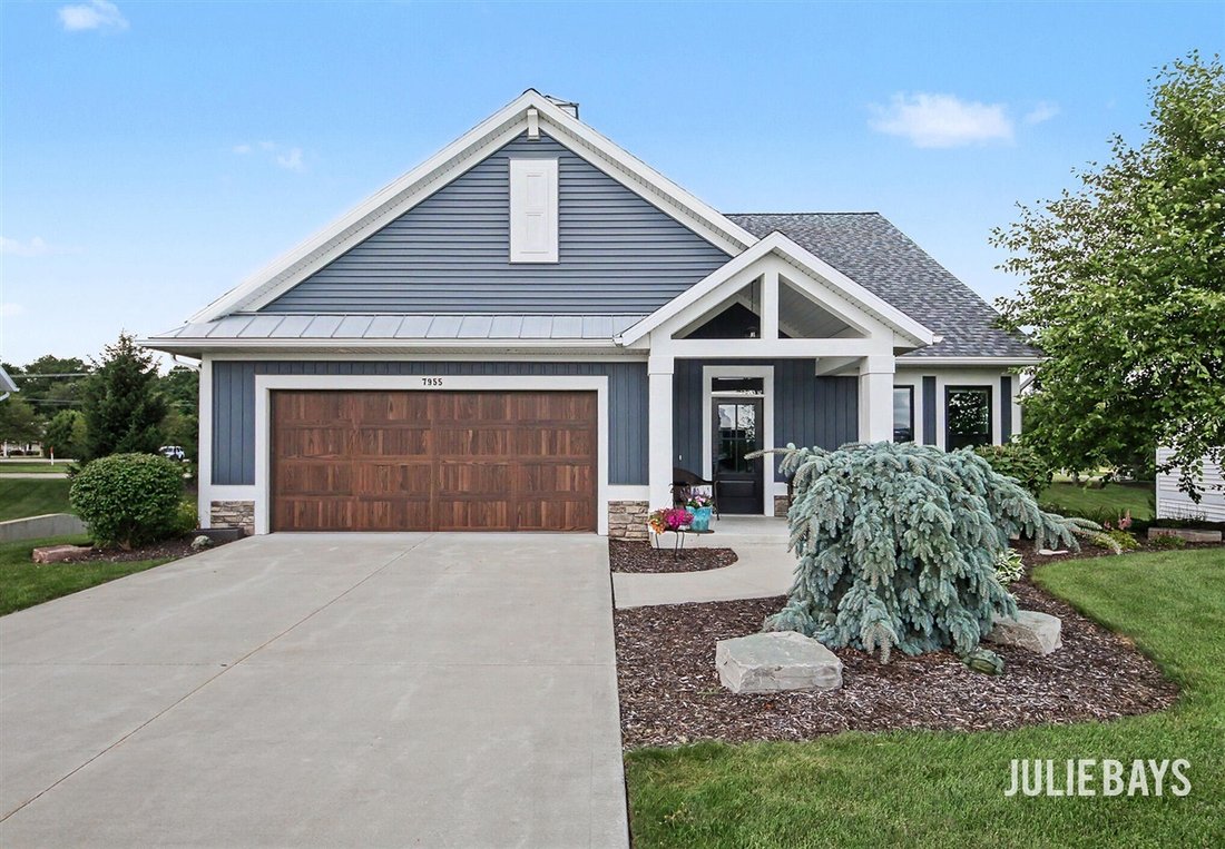 Condo in Byron Center, Michigan, United States 1 - 18439270