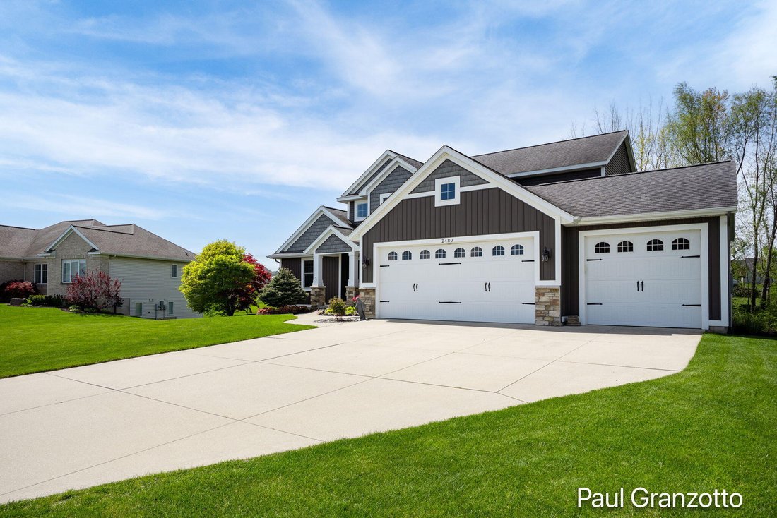 House in Georgetown Township, Michigan, United States 4 - 18440429