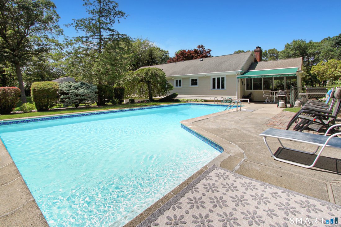 House in Trumbull, Connecticut, United States 1 - 18436556
