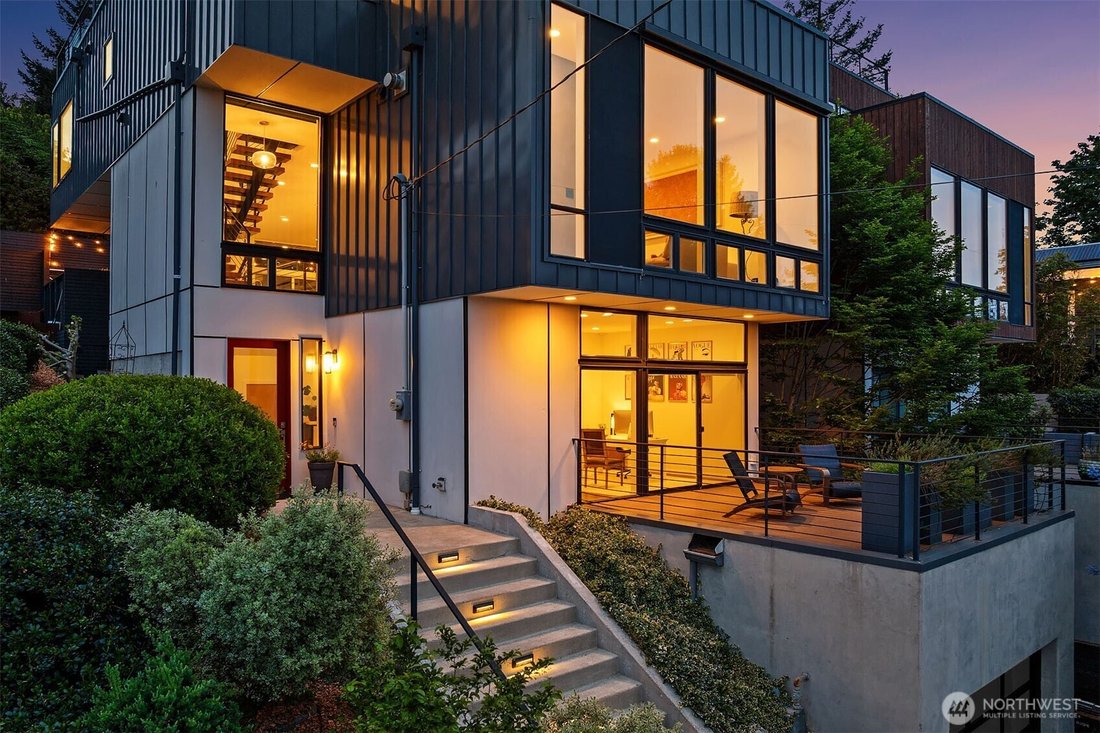 House in Seattle, Washington, United States 1 - 18435451