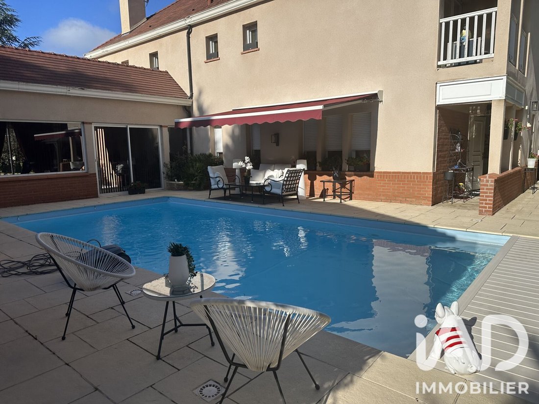 House in Etiolles, Ile-de-France, France 1 - 18438654