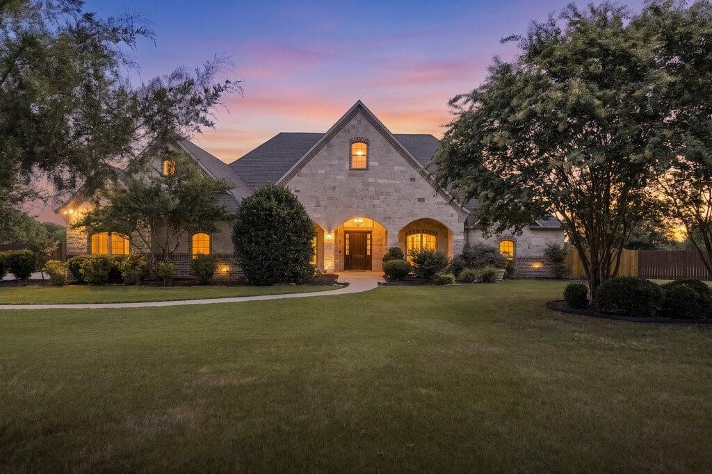House in Waxahachie, Texas, United States 1 - 18415055