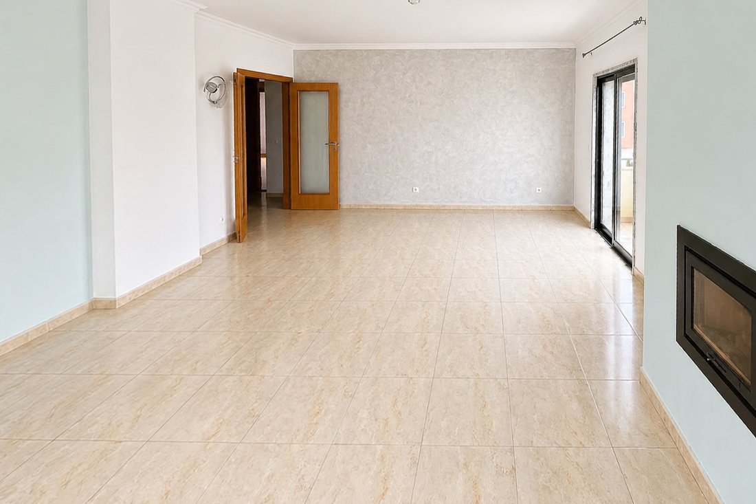 Apartment in Porto Salvo, Lisbon, Portugal 3 - 18440998
