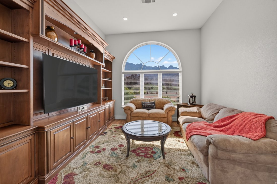 House in Moab, Utah, United States 5 - 18439345