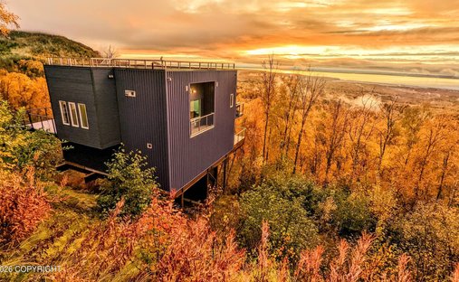 House in Anchorage, Alaska, United States 1