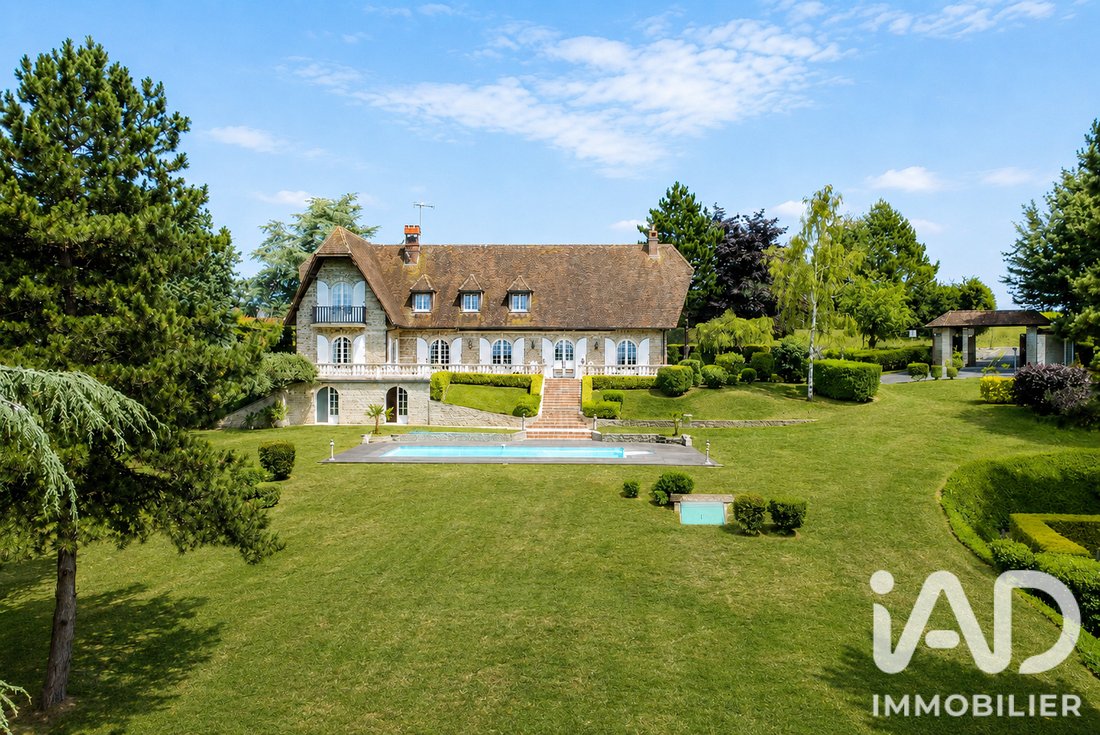 House in Le Mont-Saint-Adrien, Hauts-de-France, France 1 - 18438651
