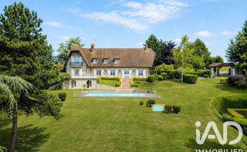 Casa a Le Mont-Saint-Adrien, Alta Francia, Francia 1
