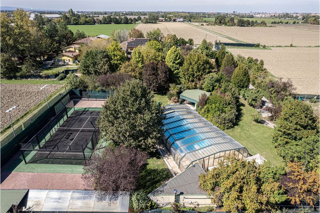 Villa in Vaciglio - Portile - Mugnano, Modena, Emilia-Romagna 3 - 18439061