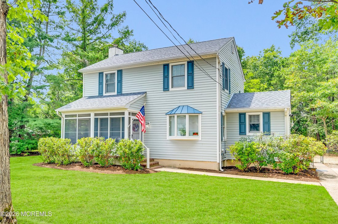 House in Howell Township, New Jersey, United States 1 - 18439740