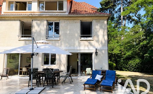 House in Domaine Saint-François d'Assise, La Celle-Saint-Cloud, France 1