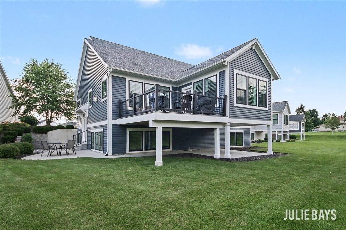 Condo in Byron Center, Michigan, United States 4 - 18439270