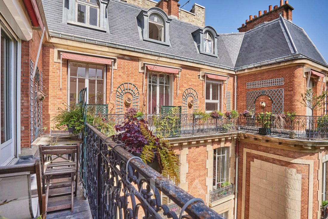 Apartment in Champerret-Berthier, Paris 17e Arrondissement, Paris 2 - 18437696
