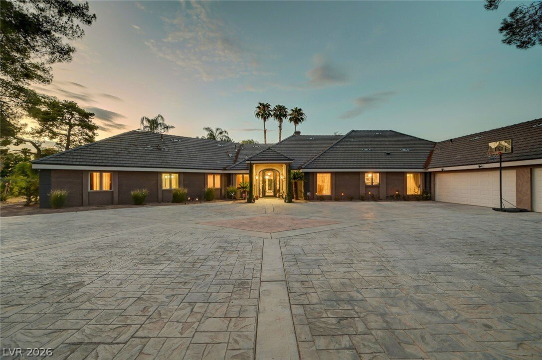 House in Las Vegas, Nevada, United States 3 - 16300807