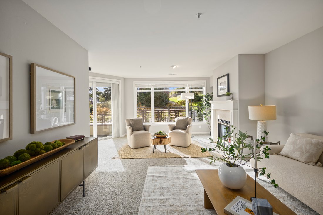 Condo in Kirkland, Washington, United States 2 - 18435450