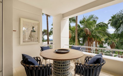 Apartment in Marbella, Andalusia, Spain 1