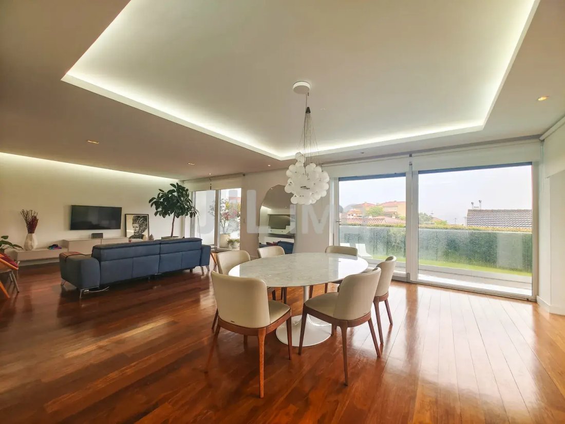 Townhouse in Cascais e Estoril, Lisbon, Portugal 4 - 18435910