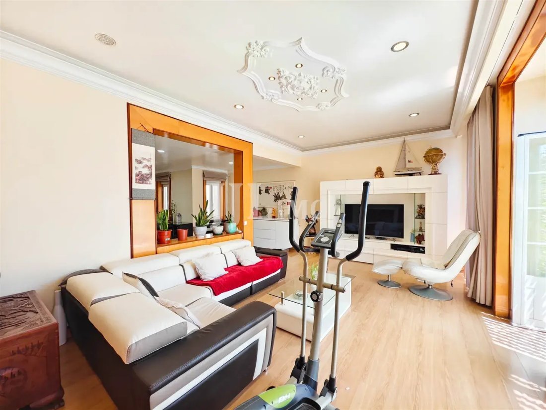 Apartment in Sao Vicente, Lisbon, Portugal 2 - 18436428