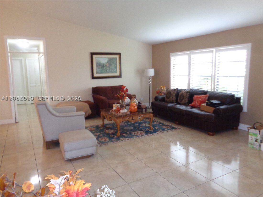 House in Miami, Florida, United States 3 - 18442694