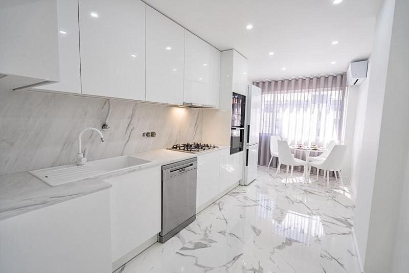 Apartment in Cascais e Estoril, Lisbon, Portugal 5 - 18436219