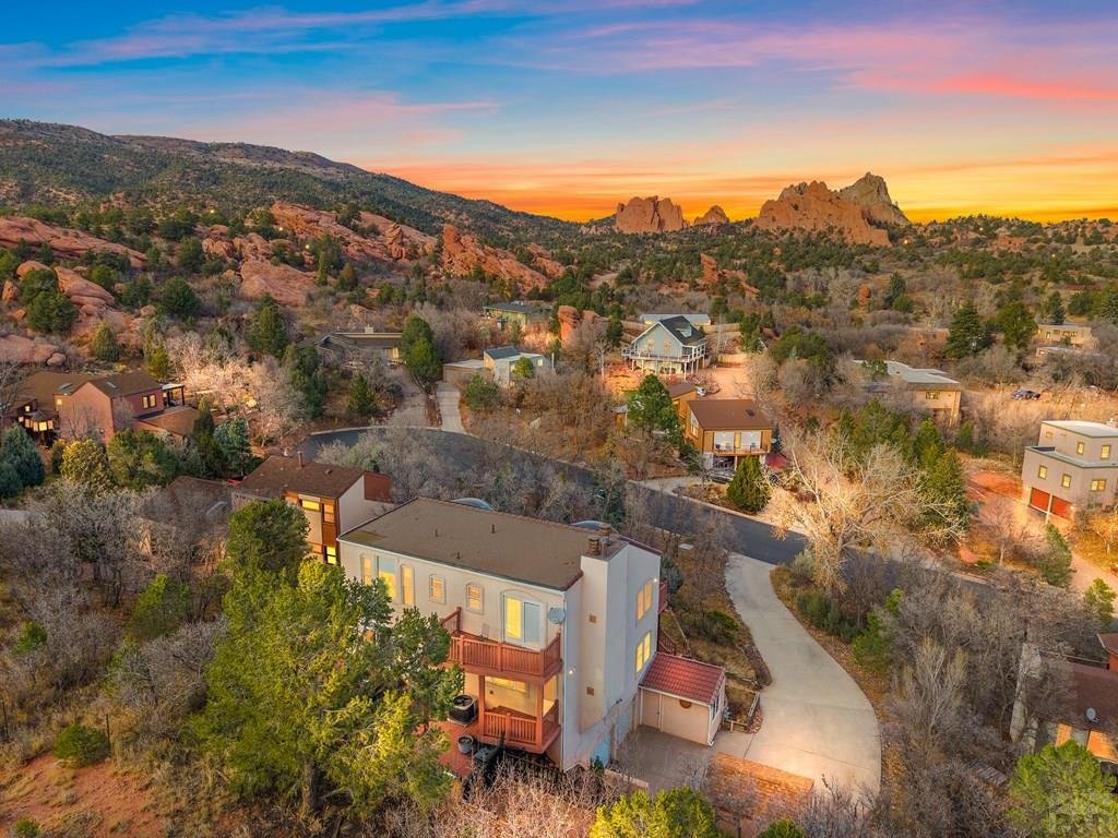 House in Colorado Springs, Colorado, United States 2 - 18440351