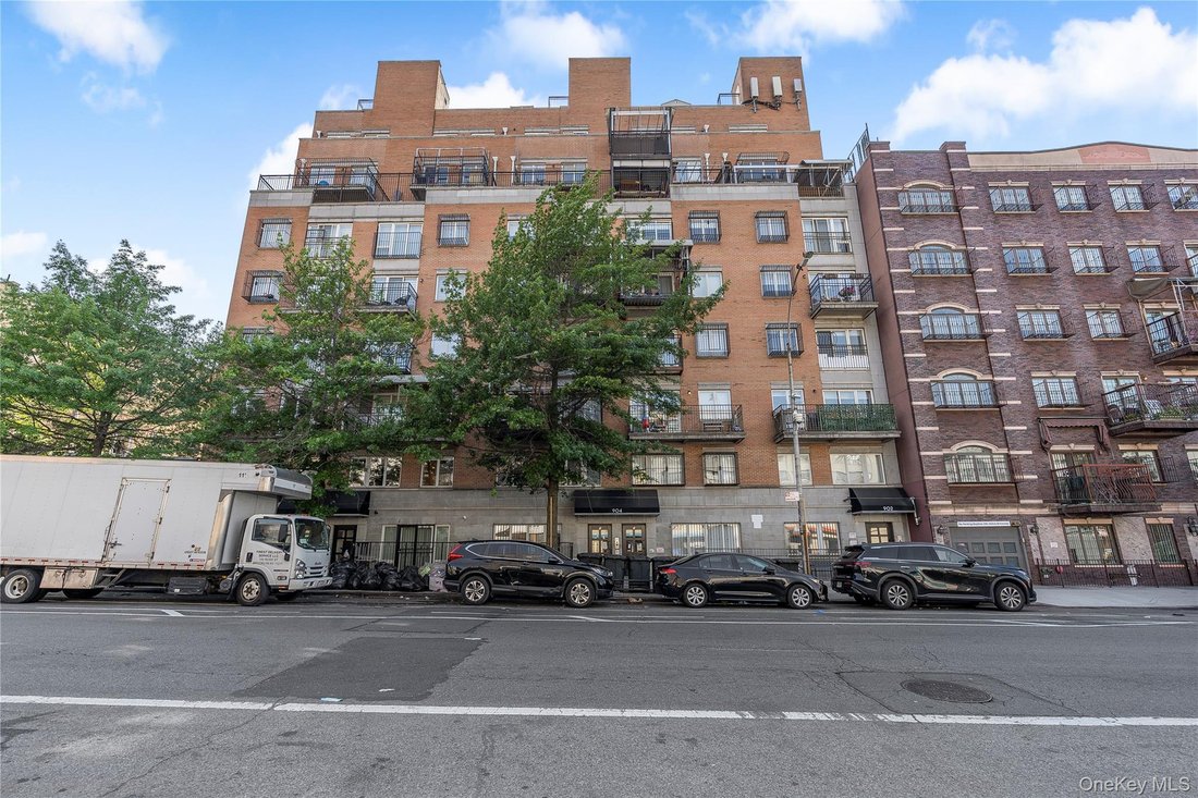 Condo in New York, New York, United States 1 - 18439282