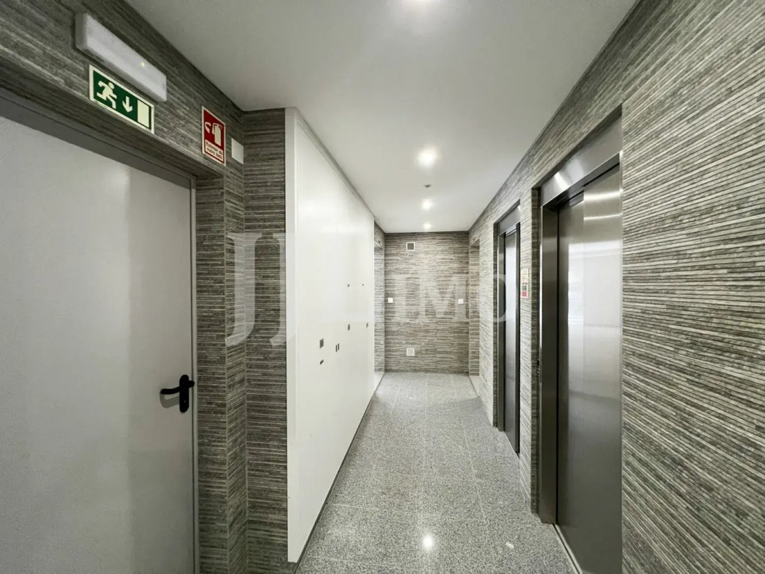 Apartment in Carcavelos e Parede, Lisbon, Portugal 4 - 18435928