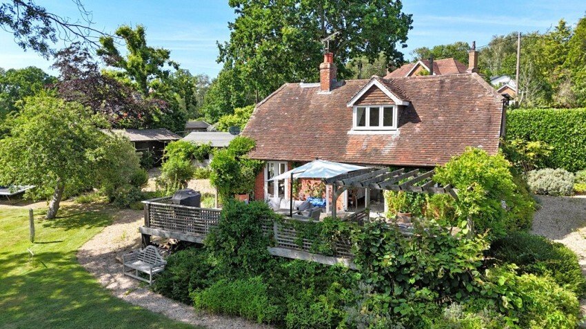 House in Boldre, England 5 - 18439013