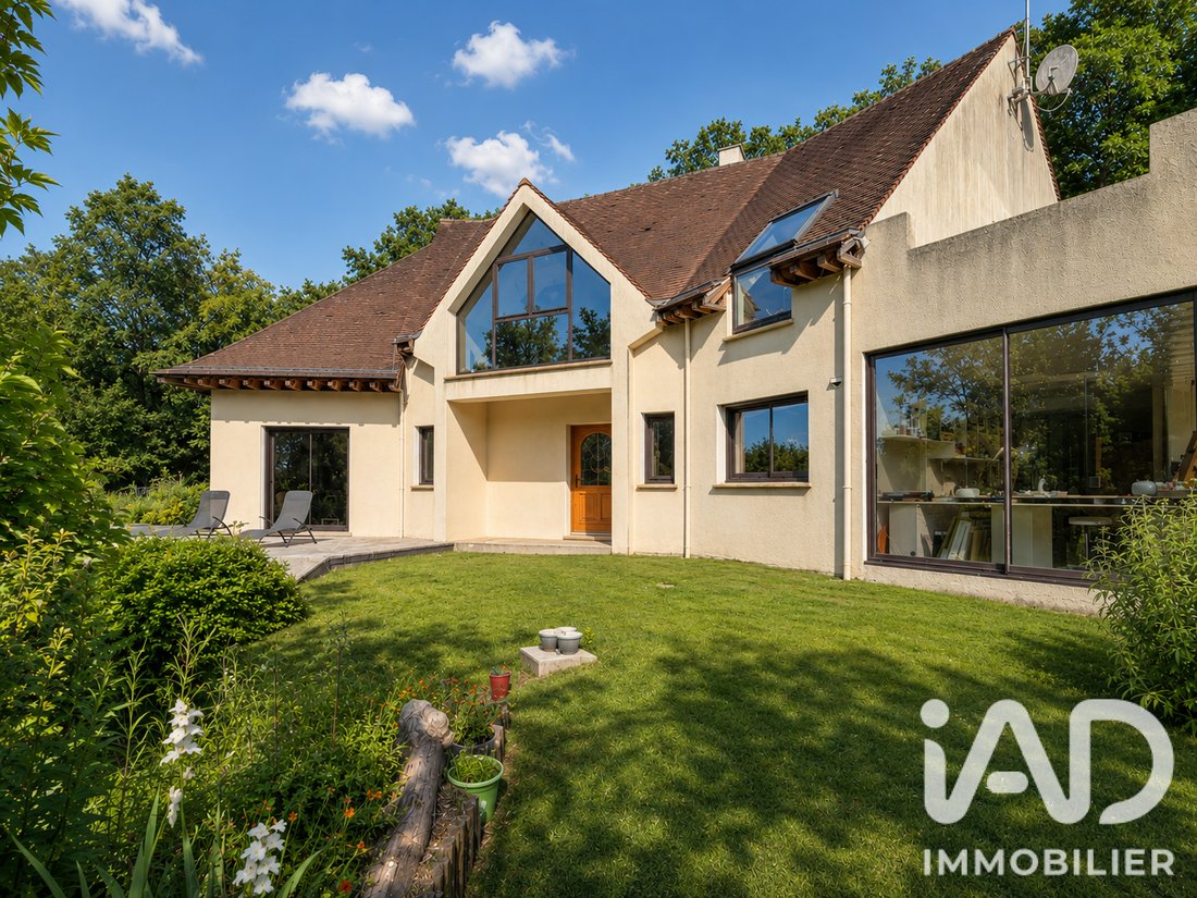 House in Angicourt, Hauts-de-France, France 1 - 18438587