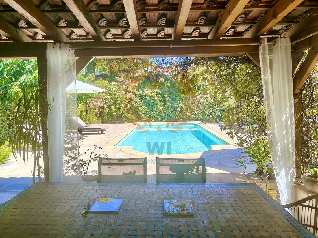 House in Taradeau, Provence-Alpes-Côte d'Azur, France 1 - 18366847