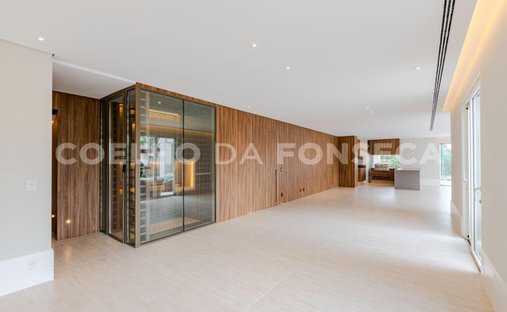 Condo in São Paulo, State of São Paulo, Brazil 1