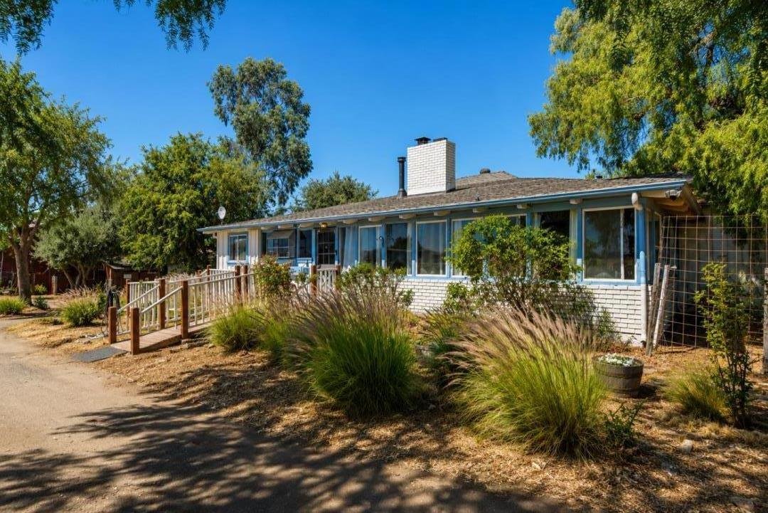House in Hollister, California, United States 1 - 18440441