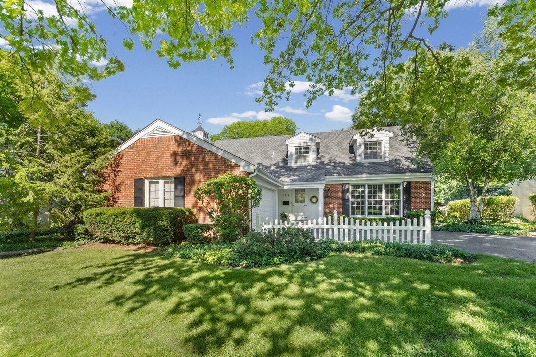 House in Prospect Heights, Illinois, United States 1 - 18437375