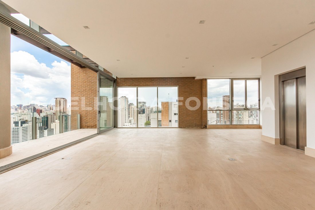Condo in São Paulo, State of São Paulo, Brazil 5 - 17640166