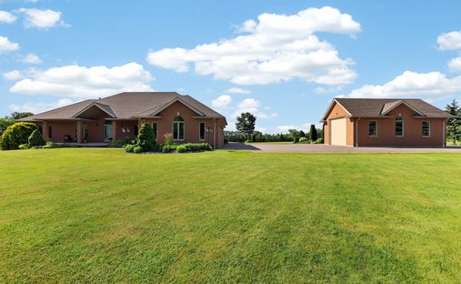 Finca en East Gwillimbury, Ontario, Canadá 1