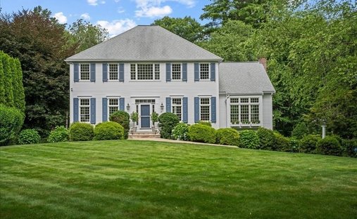 House in Southborough, Massachusetts, United States 1