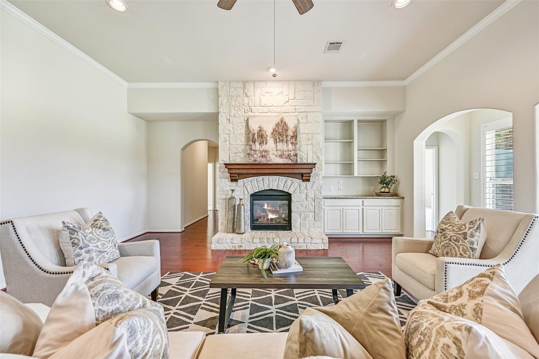 House in League City, Texas, United States 4 - 18440835