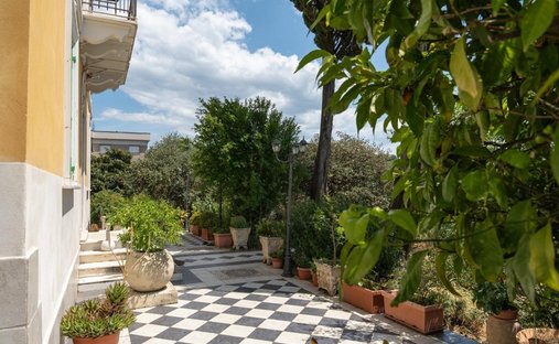 Country House in The Pieve, La Spezia, Liguria 1