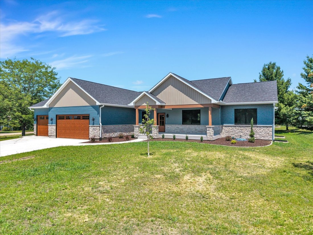 House in Milan, Illinois, United States 2 - 18440226