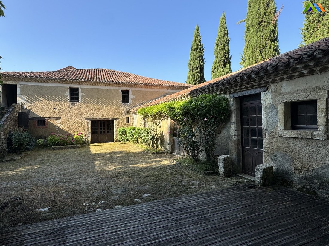 Estate in Pavie, Occitania, France 4 - 16581596