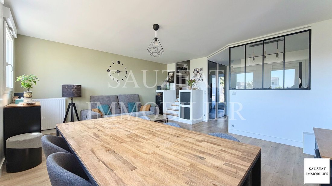 Apartment in Anatole France, Le Plessis-Robinson, France 4 - 18439581