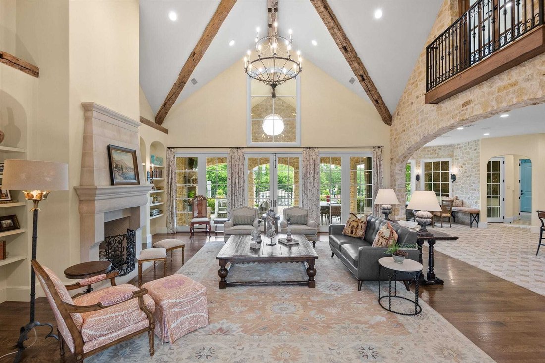House in Waxahachie, Texas, United States 3 - 18441651