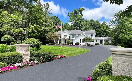 House in Gates Mills, Ohio, United States 1