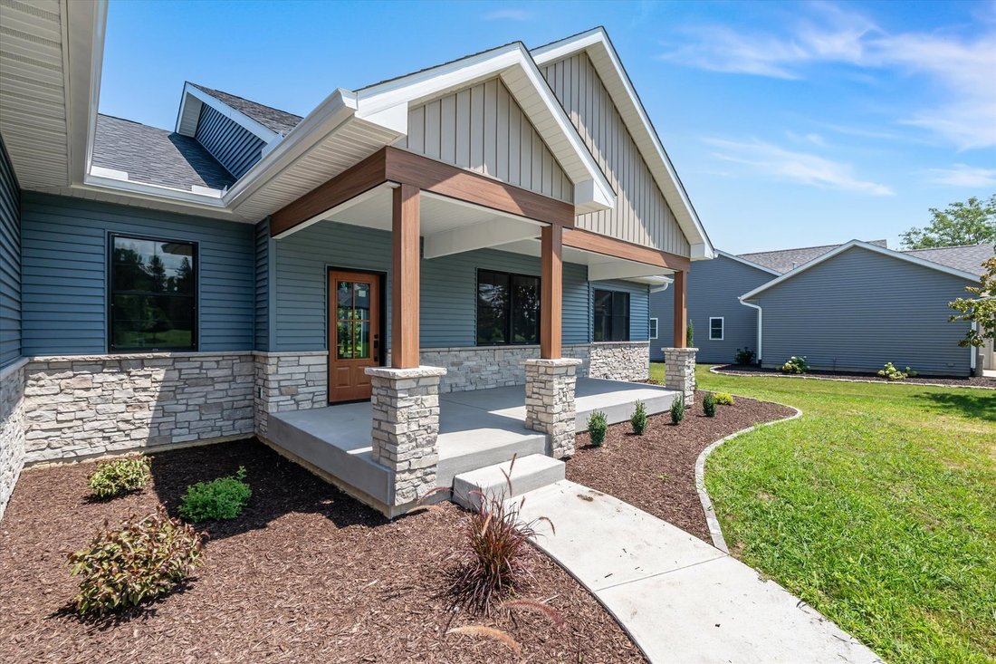 House in Milan, Illinois, United States 5 - 18440226