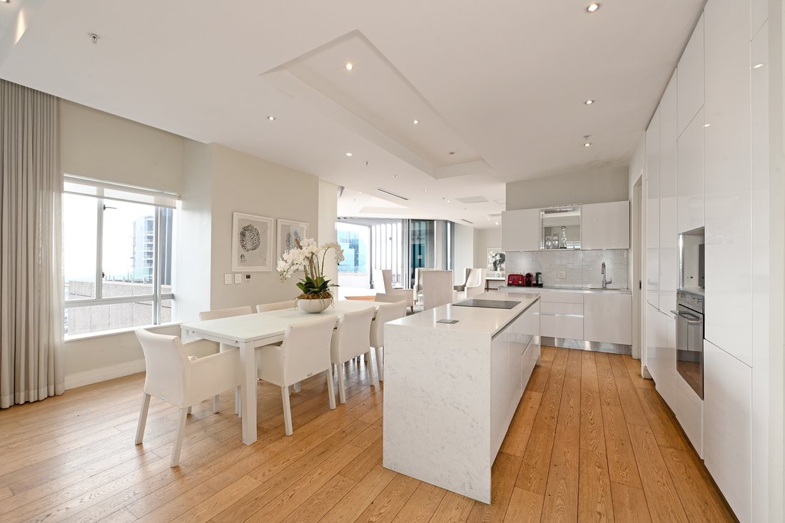 Apartment in City Centre, Cape Town, South Africa 5 - 18441246
