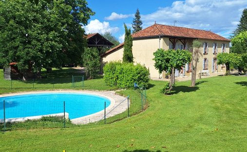 House in Mirande, Occitania, France 1