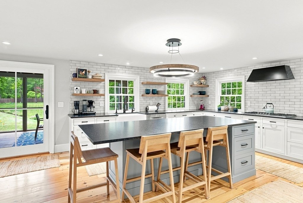 House in Newbury, Massachusetts, United States 5 - 18441887