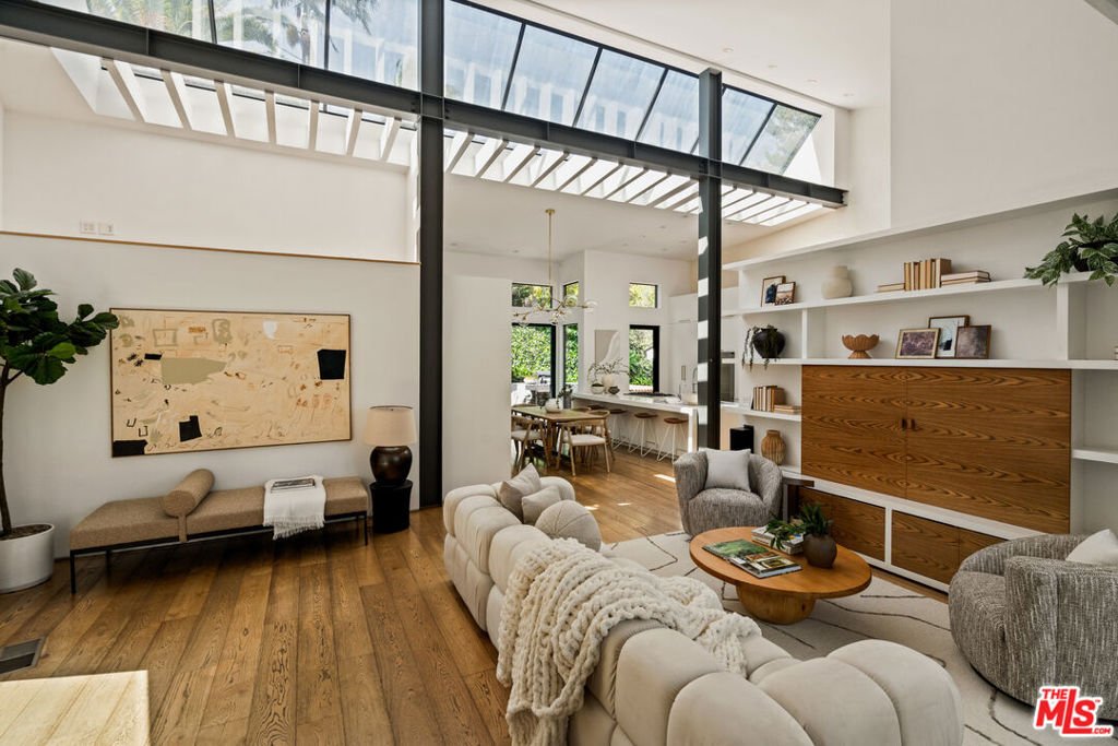 House in Los Angeles, California, United States 3 - 18442335