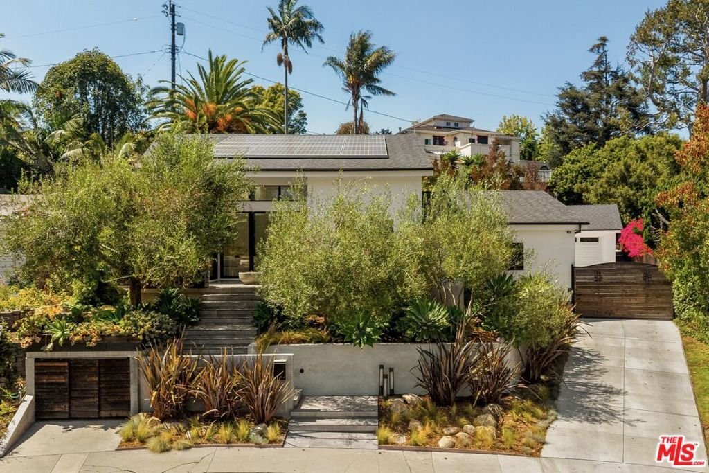House in Los Angeles, California, United States 1 - 18442335