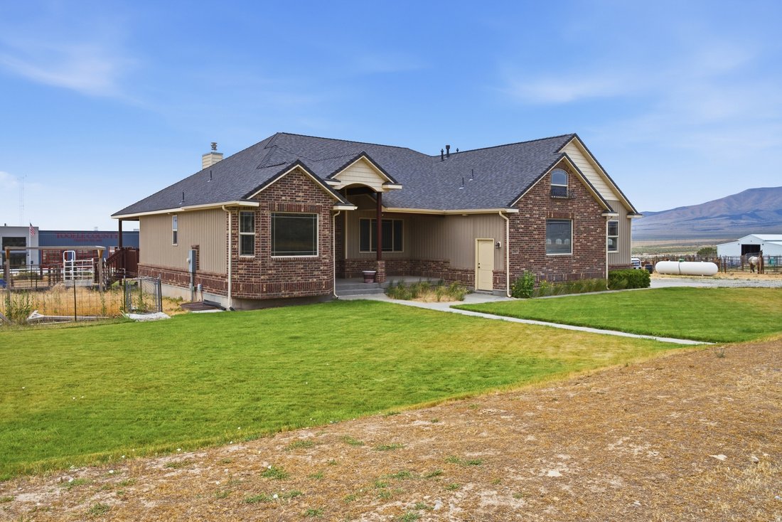 House in Stockton, Utah, United States 3 - 18442053